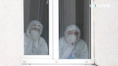 Як міська лікарня у Харкові приймає пацієнтів після переведення з інфекційної — репортаж