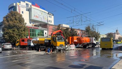 Ремонтні роботи на мережі водопостачання