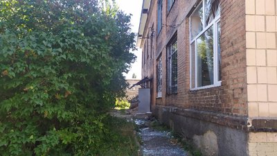 У кропивницькому Будинку художника внаслідок ракетного удару вибило 16 вікон