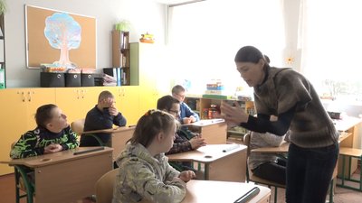 На Житомирщині 12-річний Григорій Марчук з Синдромом Дауна успішно займається силовим триборством На Житомирщині 12-річний Григорій Марчук з Синдромом Дауна успішно займається силовим триборством