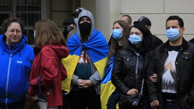 "Покажіть нам справедливість": у Львові влаштували акцію на підтримку Стерненка "Покажіть нам справедливість": у Львові влаштували акцію на підтримку Стерненка