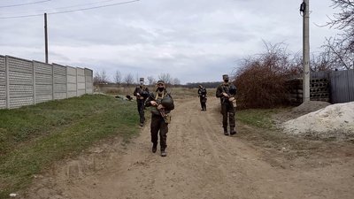 В СБУ показали, як тривають антитерористичні навчання на Харківщині В СБУ показали, як тривають антитерористичні навчання на Харківщині