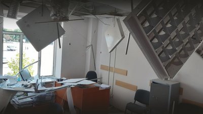 Приміщення апеляційного суду Чернігова після ракетного удару росіян 19 серпня 2023 року Приміщення апеляційного суду Чернігова після ракетного удару росіян 19 серпня 2023 року