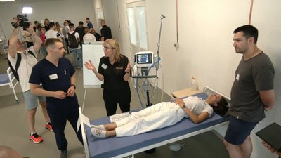 Тренінг для медиків проводять інструктори Товариства критичної медицини Тренінг для медиків проводять інструктори Товариства критичної медицини