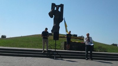 Забракло грошей: пам'ятник Кобзарю на Волині не потрапив до Книги рекордів України