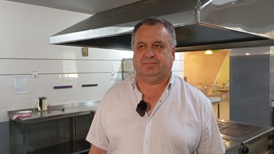 З першого вересня школярі Тернопільщини харчуватимуться безкоштовно З першого вересня школярі Тернопільщини харчуватимуться безкоштовно
