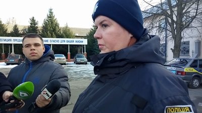У поліції розповіли, як знайшли вибухівку біля ТРЦ у Харкові У поліції розповіли, як знайшли вибухівку біля ТРЦ у Харкові