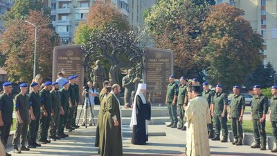 Сонях пам'яті: у Черкасах ушанували полеглих Героїв Сонях пам'яті: у Черкасах ушанували полеглих Героїв