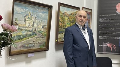 Відкрили виставку митця Віктора Гвоздинського у Рівному