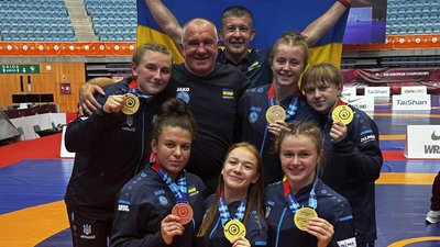 Жіноча збірна України з боротьби на чемпіонаті Європи U20 Жіноча збірна України з боротьби на чемпіонаті Європи U20
