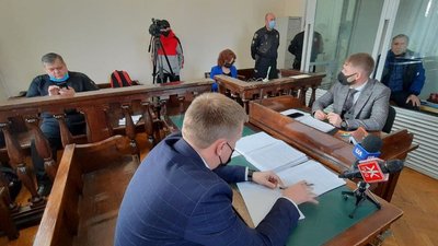 Справа стрілка з Попільнянщини: обвинуваченого Анатолія Захаренка лишили під вартою ще на 60 днів Справа стрілка з Попільнянщини: обвинуваченого Анатолія Захаренка лишили під вартою ще на 60 днів
