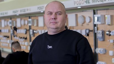 У Луцьку стартували безкоштовні двотижневі навчання на електрика У Луцьку стартували безкоштовні двотижневі навчання на електрика