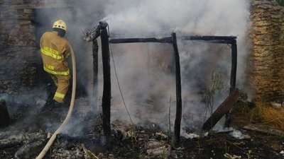 На Херсонщині за добу вигоріло близько 9 тисяч квадратних метрів сухостою На Херсонщині за добу вигоріло близько 9 тисяч квадратних метрів сухостою
