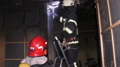 У Харкові вибухнула електрична батарея: у квартирі вибиті вікна, спалахнула пожежа