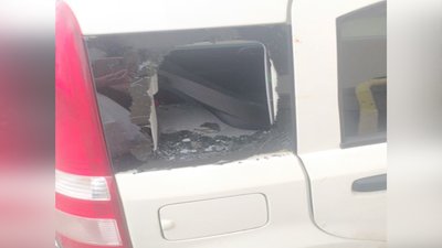 Житомирянка Галина Кострікіна безоплатно підвозить медичних працівників Житомирянка Галина Кострікіна безоплатно підвозить медичних працівників