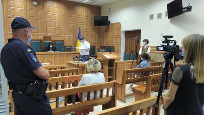 У Тернопільському суді вирішують, чи тримати далі під вартою підозрюваного у вбивстві У Тернопільському суді вирішують, чи тримати далі під вартою підозрюваного у вбивстві