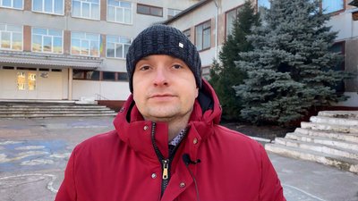 Нечистоти затопили укриття: у Прилуках учнів ліцею відправили на дистанційне навчання Нечистоти затопили укриття: у Прилуках учнів ліцею відправили на дистанційне навчання