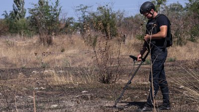 "Я віднайшов ще одну родину": миколаївський рятувальник про свою службу в ДСНС "Я віднайшов ще одну родину": миколаївський рятувальник про свою службу в ДСНС
