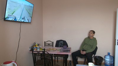 Притулок у Кривому Розі, облаштований з офісу, прийняв понад 300 переселенців Притулок у Кривому Розі, облаштований з офісу, прийняв понад 300 переселенців