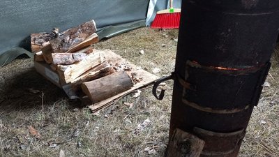 Зігрітися та попити чаю: у Скадовську на Херсонщині облаштували пункт обігріву для безхатченків Зігрітися та попити чаю: у Скадовську на Херсонщині облаштували пункт обігріву для безхатченків