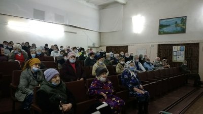 На Херсонщині працівники геріатричного пансіонату влаштували свято для своїх підопічних На Херсонщині працівники геріатричного пансіонату влаштували свято для своїх підопічних
