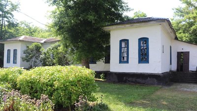 Будівля панського маєтку, де служив управителем Карпо Тобілевич Будівля панського маєтку, де служив управителем Карпо Тобілевич