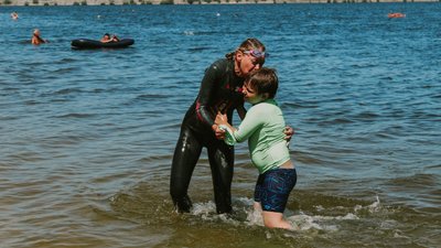 Міжнародний заплив у Черкасах: як це було (фото) Міжнародний заплив у Черкасах: як це було (фото)