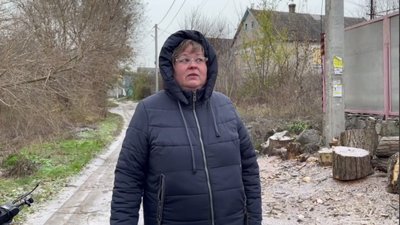 "Не знаю, як ми живі залишилися": у Запоріжжі ліквідовують наслідки російського обстрілу "Не знаю, як ми живі залишилися": у Запоріжжі ліквідовують наслідки російського обстрілу