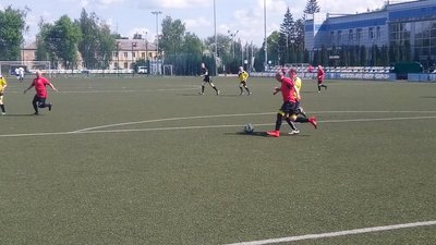 У Сумах у футбол грали ветерани У Сумах у футбол грали ветерани