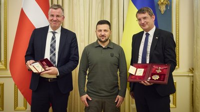 Зеленський у Києві зустрівся з главою Міноборони Данії Зеленський у Києві зустрівся з главою Міноборони Данії