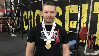 Чемпіон світу з пауерліфтинг