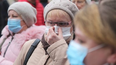 В Україні — понад 8 тисяч випадків коронавірусу за добу