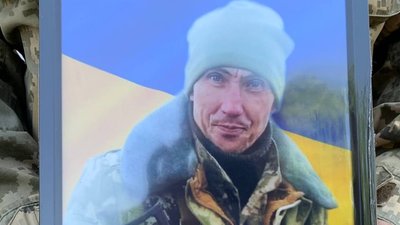 У Полтаві попрощалися із Олексієм Прокоф’євим та Сергієм Чалим, які загинули на війні з РФ У Полтаві попрощалися із Олексієм Прокоф’євим та Сергієм Чалим, які загинули на війні з РФ