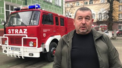 Громаді на Тернопільщині волонтери передали пожежний автомобіль Громаді на Тернопільщині волонтери передали пожежний автомобіль