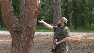 Фотографує тварин у лісі. Андрій Атлантов. СУСПІЛЬНЕ | ЛЮДИ