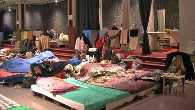 В одному з центрів для переселенців у Луцьку прийняли пів тисячі людей