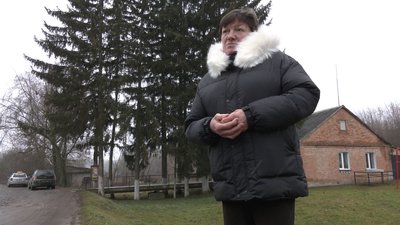 Мама загиблого воїна з Волині передела 100 тисяч гривень на ЗСУ Мама загиблого воїна з Волині передела 100 тисяч гривень на ЗСУ