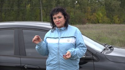 Викликали поліцію, щоб зупинити фермерську техніку: чи оратимуть паї у Количівці Викликали поліцію, щоб зупинити фермерську техніку: чи оратимуть паї у Количівці
