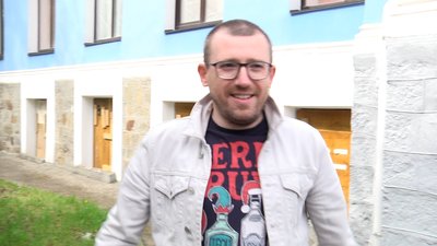 У Житомирі на внутрішньому дворику обласного краєзнавчого музею вирішили створити рекреаційну зону У Житомирі на внутрішньому дворику обласного краєзнавчого музею вирішили створити рекреаційну зону