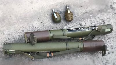 У Сумах військовий в магазині погрожував підірвати гранату У Сумах військовий в магазині погрожував підірвати гранату