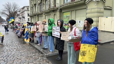"Третє Різдво в полоні"