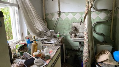 Наслідки ракетного обстрілу у Вінниці — фоторепортаж Наслідки ракетного обстрілу у Вінниці — фоторепортаж
