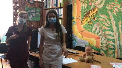 В обласній лікарні на Прикарпатті 30 % дітей - на грудному вигодовуванні В обласній лікарні на Прикарпатті 30 % дітей - на грудному вигодовуванні