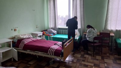 У лікарні Глобинської ТГ на Полтавщині звільнять майже пів сотні працівників: у чому причина У лікарні Глобинської ТГ на Полтавщині звільнять майже пів сотні працівників: у чому причина
