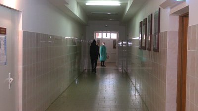 На Івано-Франківщині ще у трьох медзакладах лікуватимуть хворих на COVID-19 На Івано-Франківщині ще у трьох медзакладах лікуватимуть хворих на COVID-19