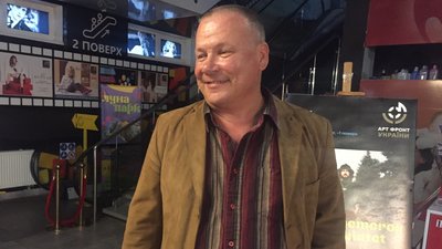 Український співак Саша Чемеров із джазменами побував із доброчинним концертом на допомогу "азовцям" у Черкасах Український співак Саша Чемеров із джазменами побував із доброчинним концертом на допомогу "азовцям" у Черкасах