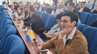 У Житомирі виділили понад 90 мільйонів гривень на підтримку ЗСУ У Житомирі виділили понад 90 мільйонів гривень на підтримку ЗСУ