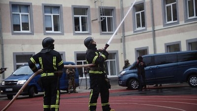 Із пострілами та пораненим: в одеській школі влаштували антитерористичні навчання