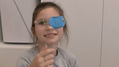 Школа супергероїв, лікарня, діти, навчання