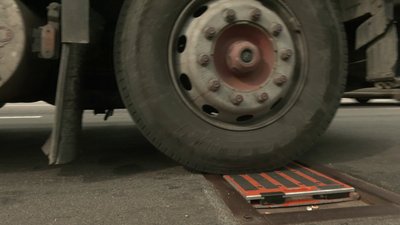 На в’їзді до Харкова встановили транспортні ваги: скільки порушників виявили